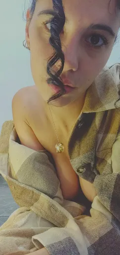 SrtaLayna