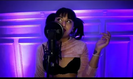 Dulce Latina