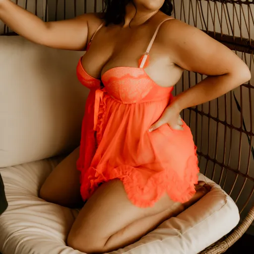 SunnyThickMama