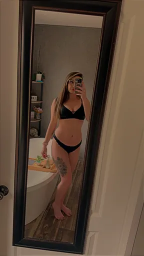 Sunny Rae