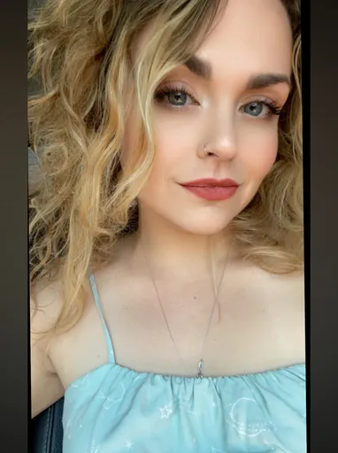 T Emmyy