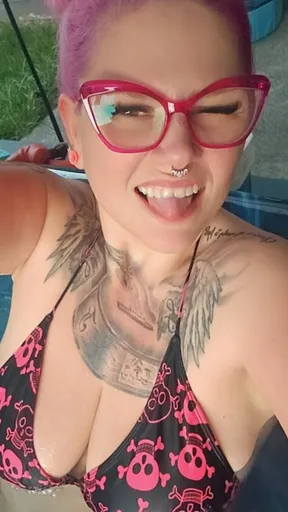TattooedPinkie