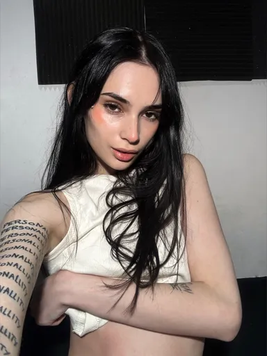 Taty 🖤