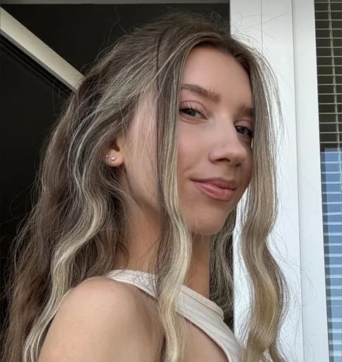 🧁 𝕋𝕖𝕤𝕤𝕚𝕖 🌸