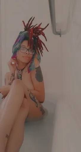 Venus the Ganja Goddess 💚