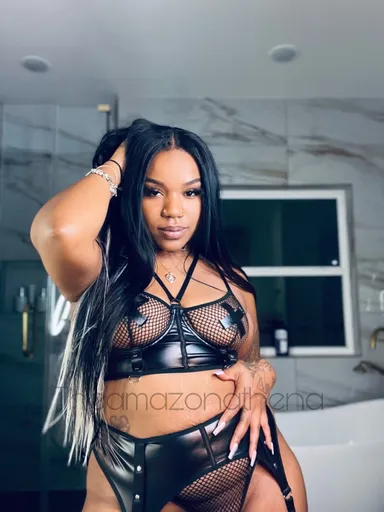 Theamazonathena
