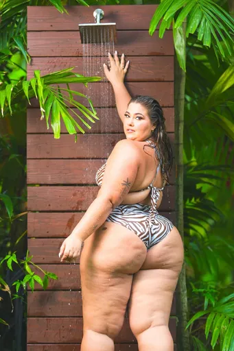 Thebigbootybarbie