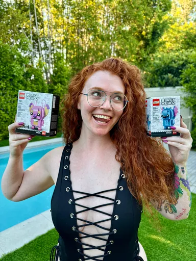 Thelegogoddess