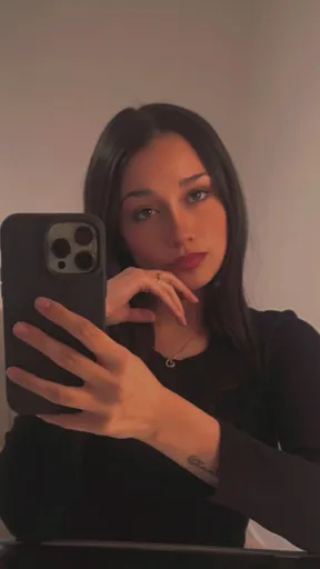 TheRealHaleyLove