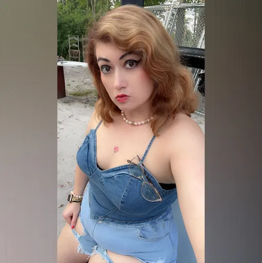 ✨🍒Momma Pawg🍒✨
