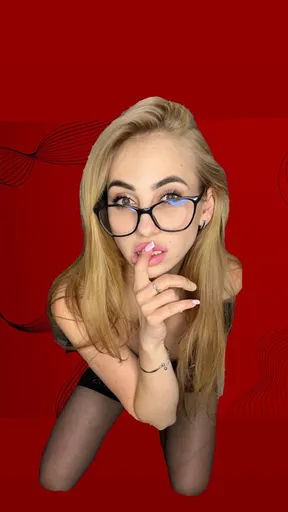 𝓥𝓲𝓬𝓴𝔂 𝓣𝓮𝓪𝓬𝓱👅🔞