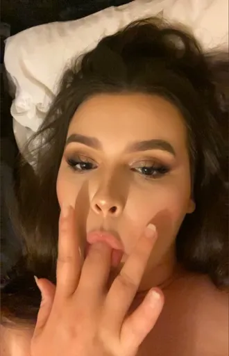 V 🤍