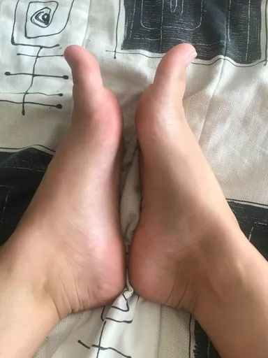 toes4cuddle