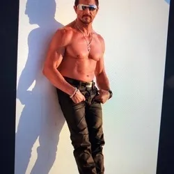 Tommygunnxxx