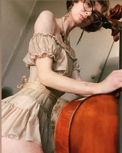 Simone