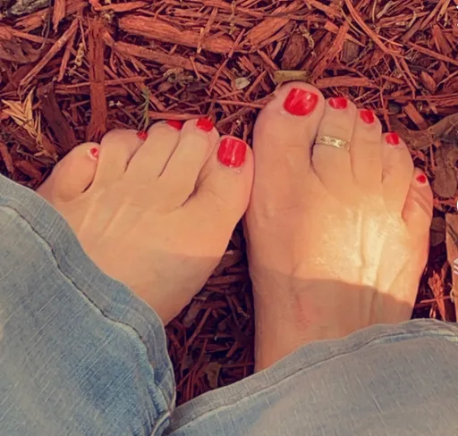 Spicy Toes & Fingers