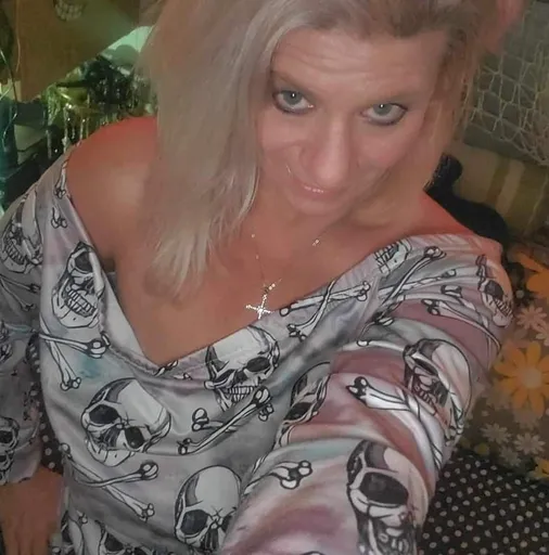 Michelle Parker Holt