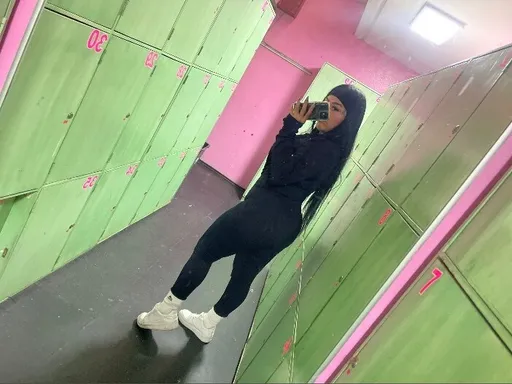 Annavoig_🔥