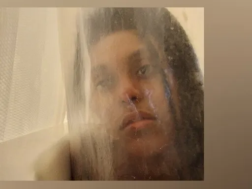 SirenPeaches18