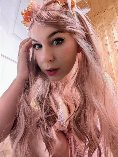 Luna Quinn
