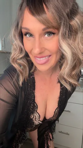 TheVeronicaPaige