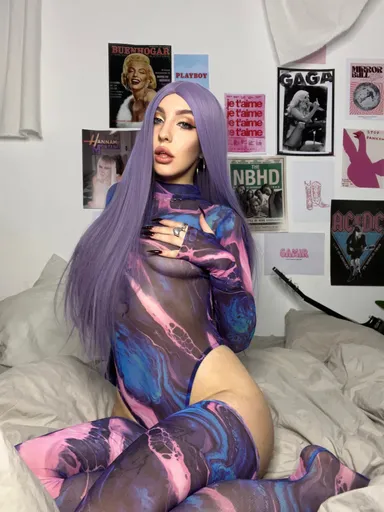 Vicky Dove🔞💦😈