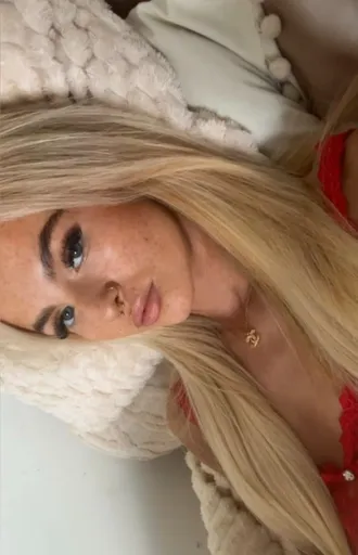 Victoria Gloria