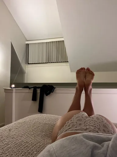 PeachesandSolesVIP