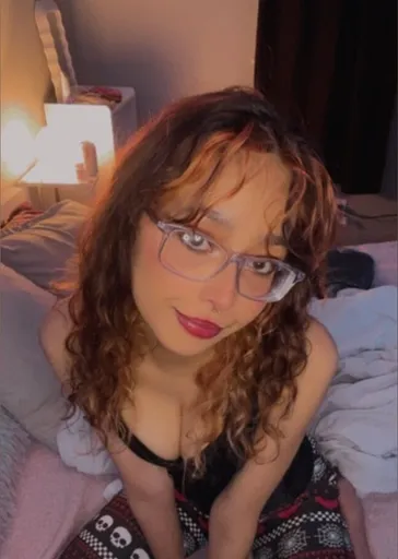♡ shy & sinful ♡