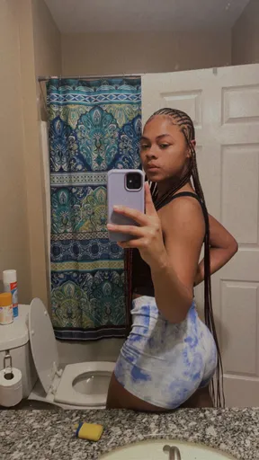 Nia