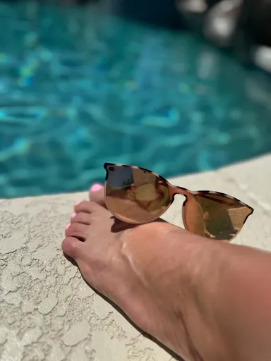 Traveling Toes ✨