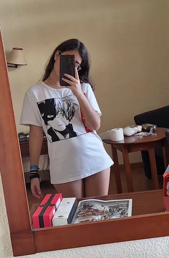 Xhenera-chan