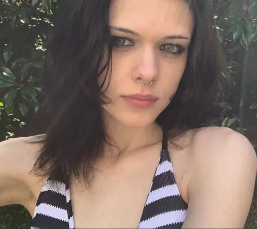 Laura ♡