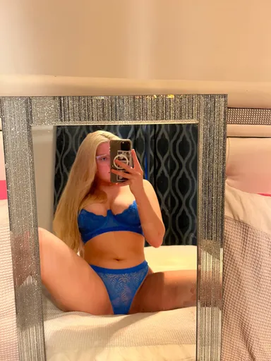 Sarah Lena 💛 VIP