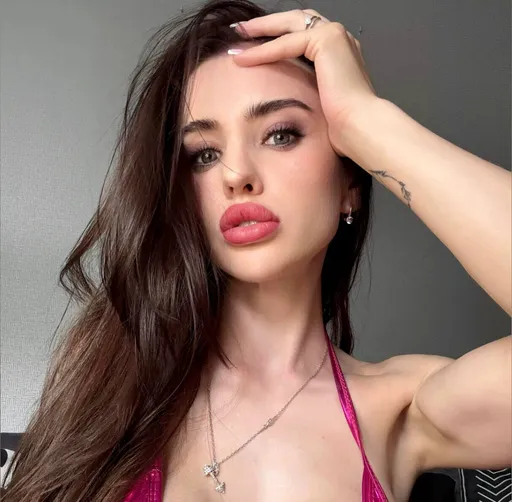 Yana Hot Fit