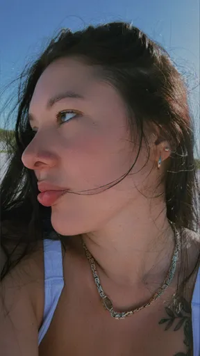 Yanelay