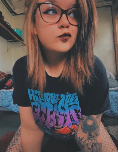 Cringe