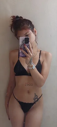 Yiyi staudt