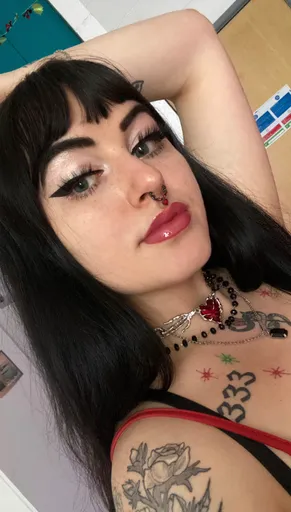 brat ♡ (free/PPV), follow my vips!