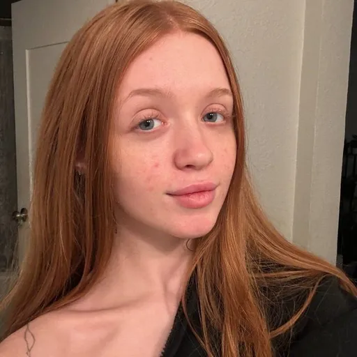 <3